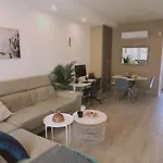 펜션 Downtown Retreat