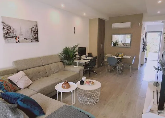 Tatil Evi Downtown Retreat