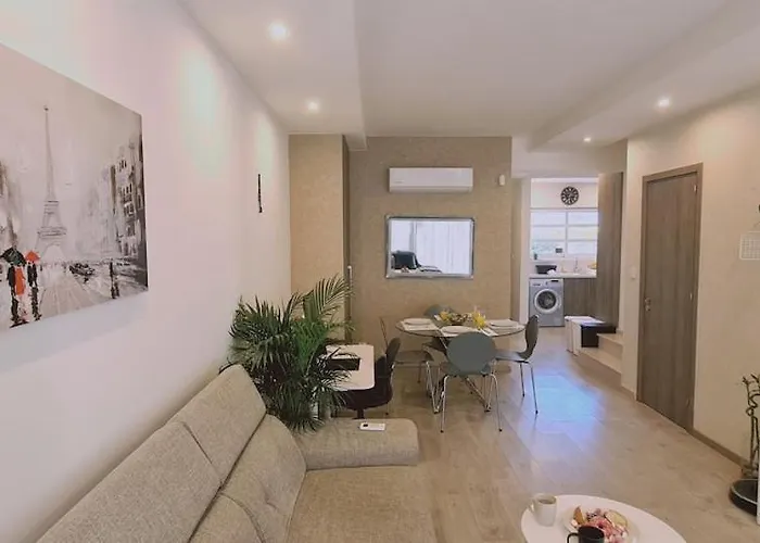 Tatil Evi Downtown Retreat Limasol