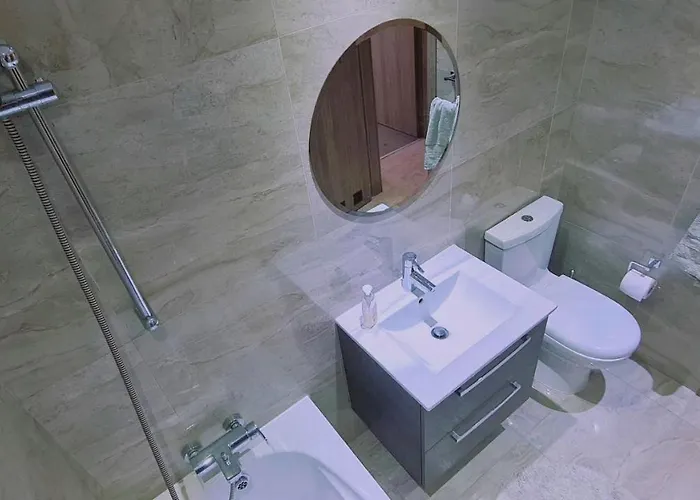 Downtown Retreat Tatil Evi Limasol