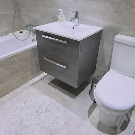 Prázdninový dům Downtown Retreat *