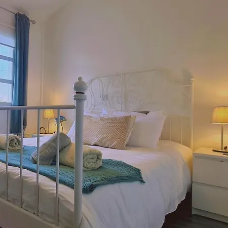 Σπίτι διακοπών Downtown Retreat Λεμεσός